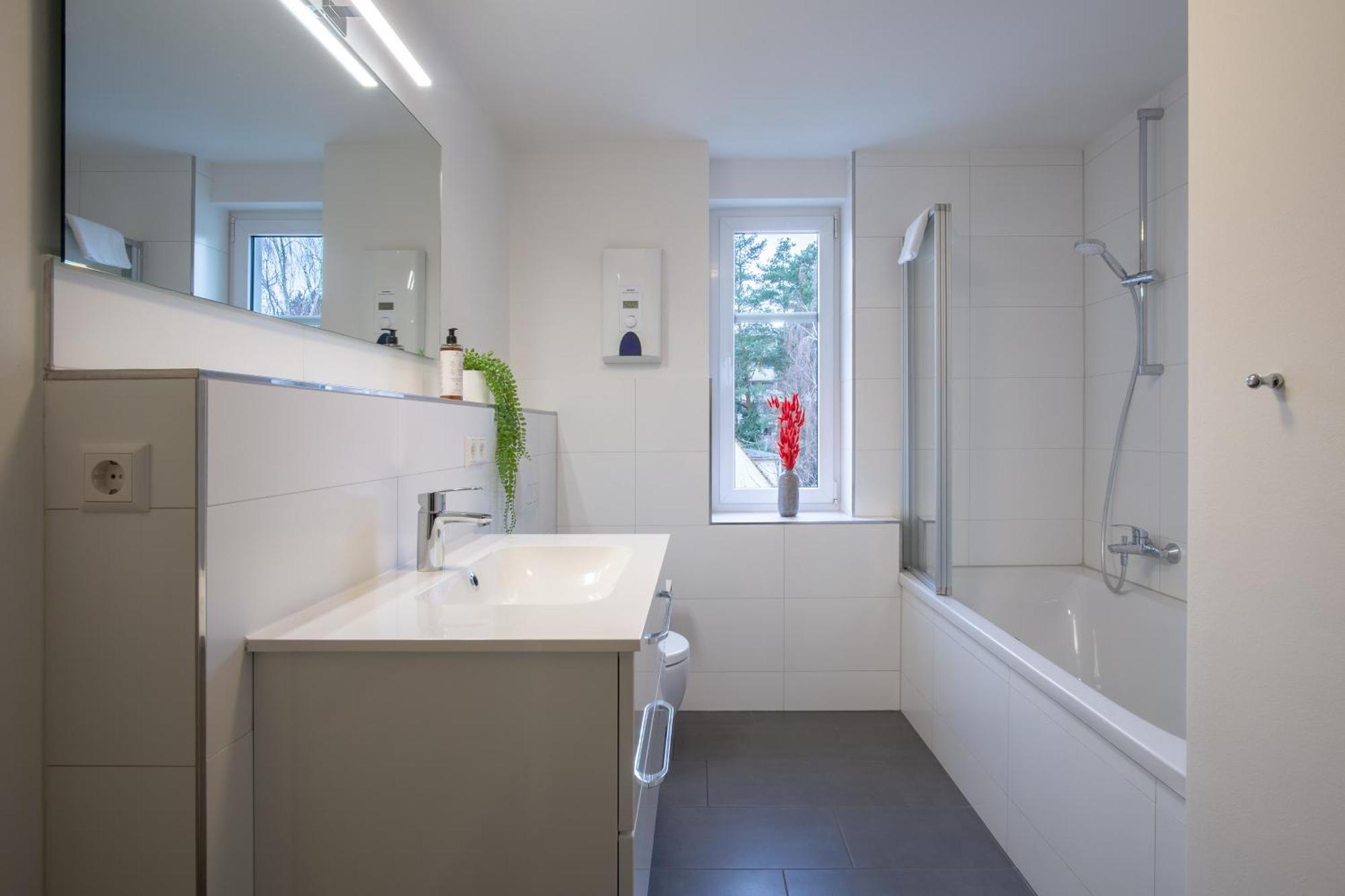 Coview - Design Apartment - 2 Schlafzimmer - Kueche - Highspeed Wlan Dresden Exterior photo